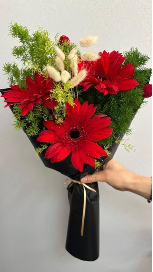 KIRMIZI GERBERA BUKETİ