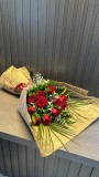 11 KIRMIZI ÖZEL GÜL BUKETİ